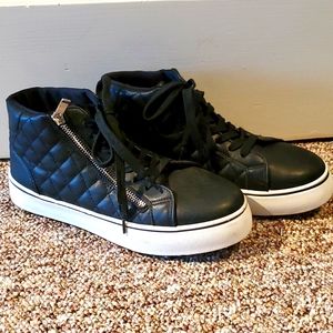 Womens Wanted Hudson high tops